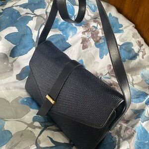 Authentic Yves Saint Laurent Crossbody/Shoulder Bag